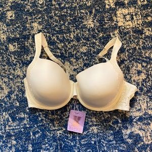 NWT Savage x Fenty Lace T-Shirt Bra 42 D